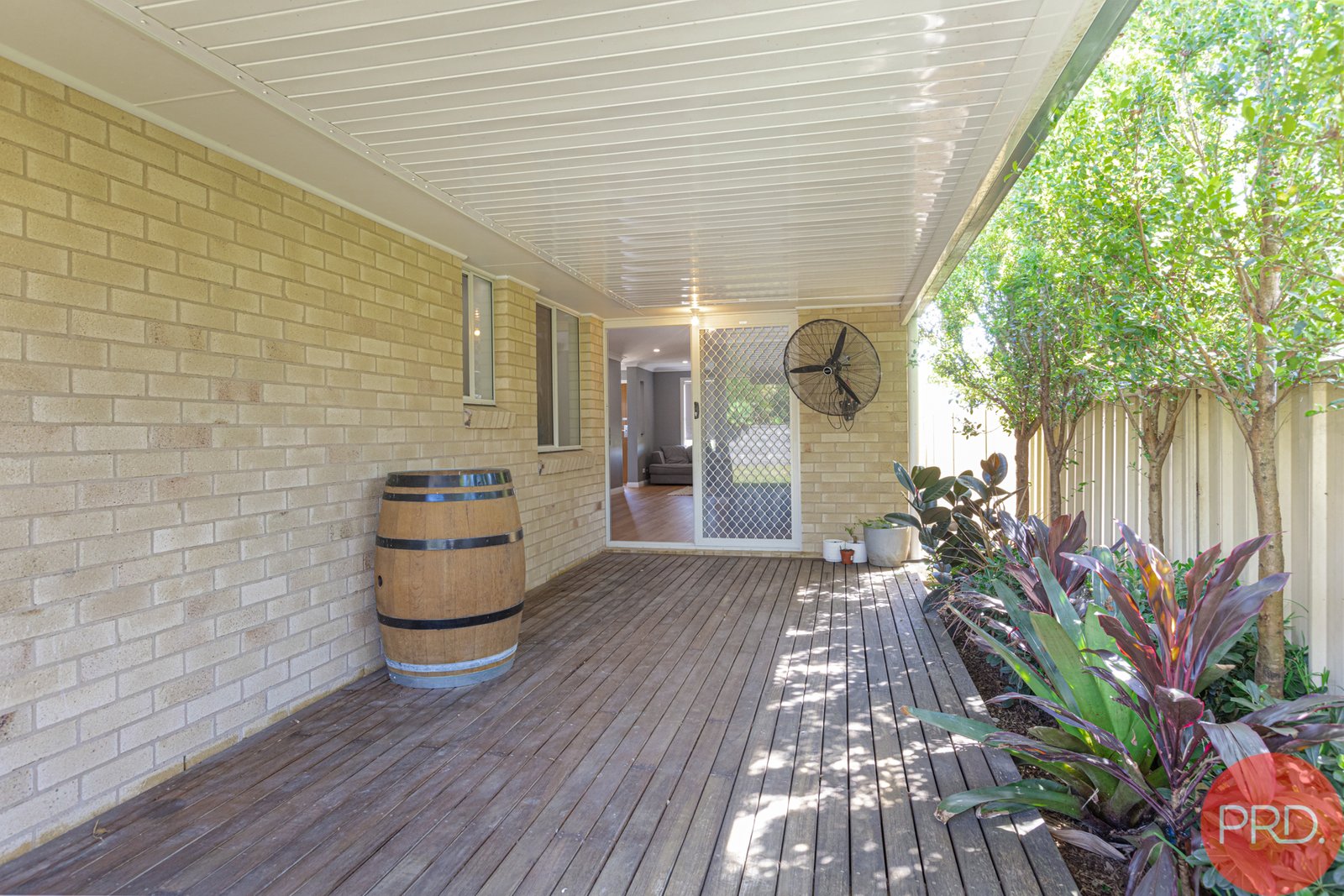 31 Vikki Avenue RUTHERFORD 16