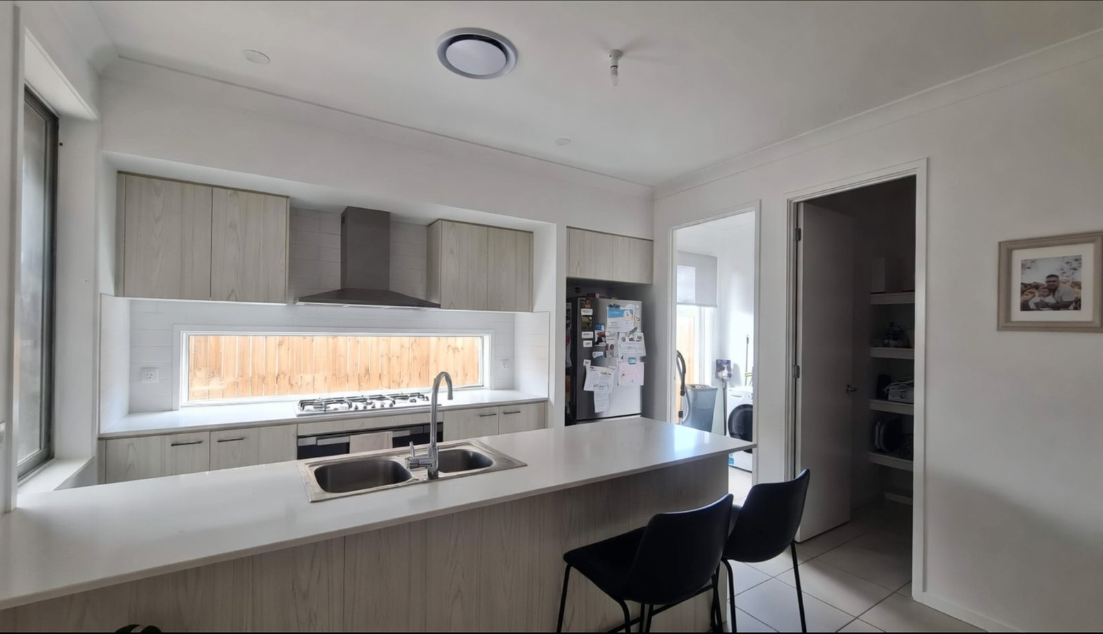 31 Vivienne Crescent COOMERA 3