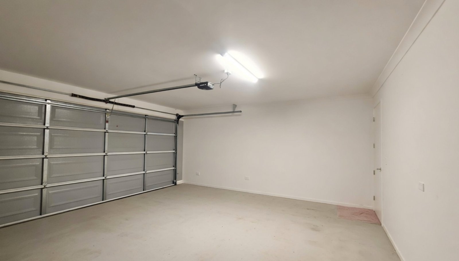 31 Vivienne Crescent COOMERA 13