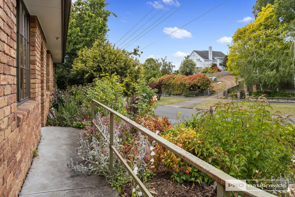 31 Waimea Avenue SANDY BAY 5