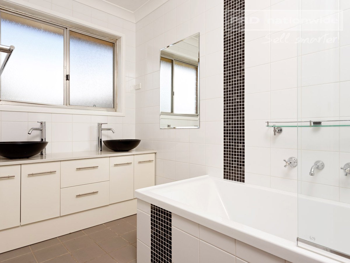 31 Walana Crescent KOORINGAL 4