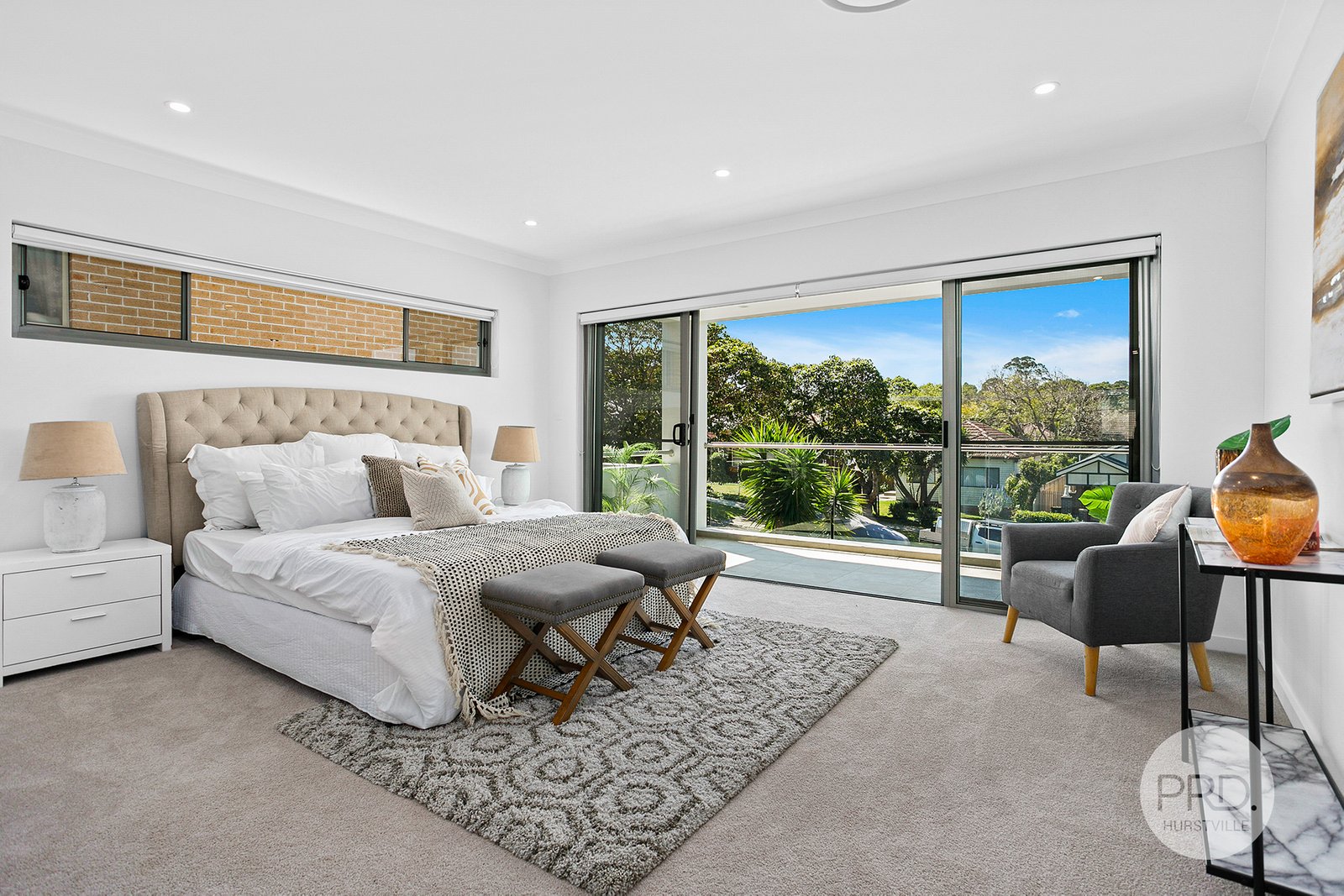 31 Warraba Street HURSTVILLE 9