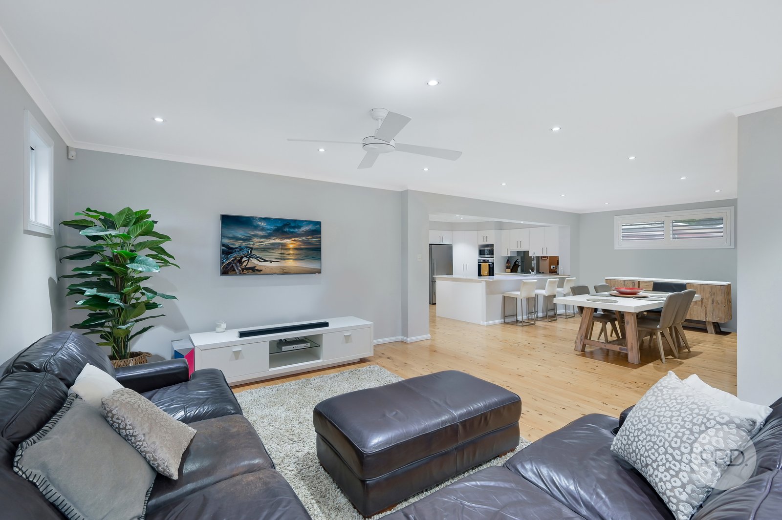 31 Warragamba Crescent JAMISONTOWN 12