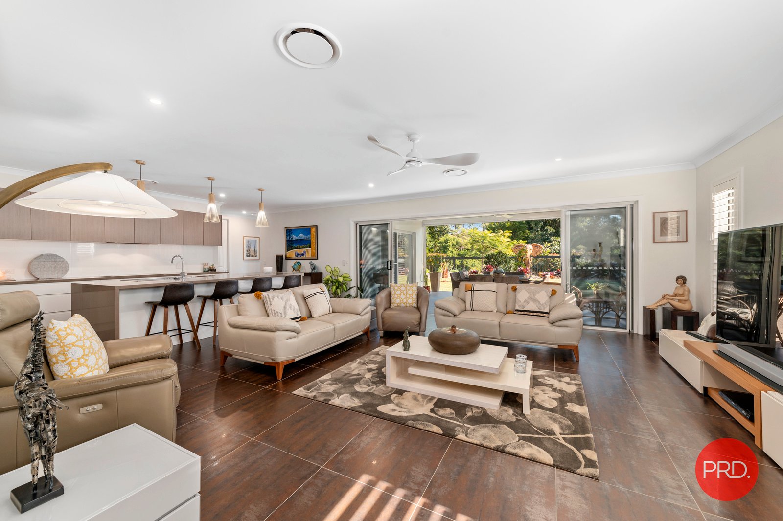 31 Watergum Close SAPPHIRE BEACH 4
