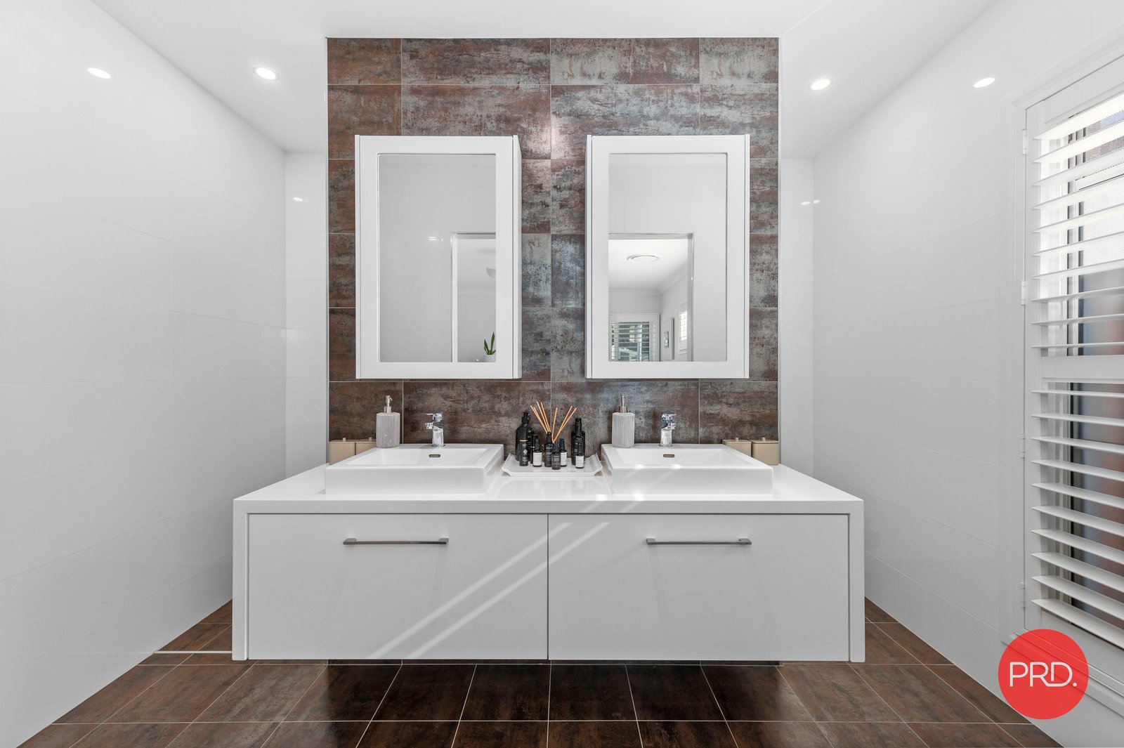 31 Watergum Close SAPPHIRE BEACH 12