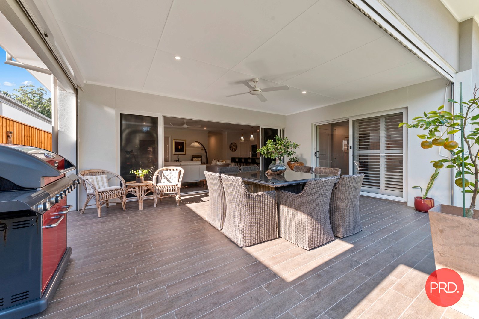 31 Watergum Close SAPPHIRE BEACH 18