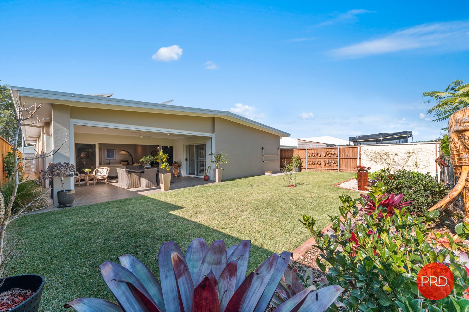 31 Watergum Close SAPPHIRE BEACH 19