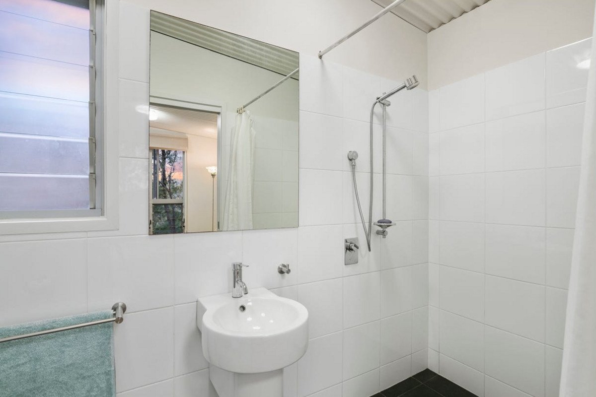 31 Wattlebird Court Currumbin Valley 11