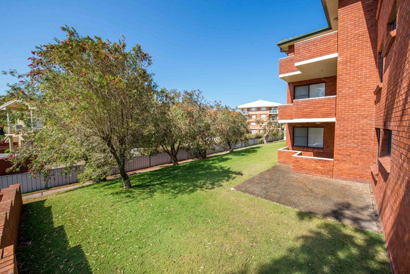 3/1 Weatherly Close NELSON BAY 11