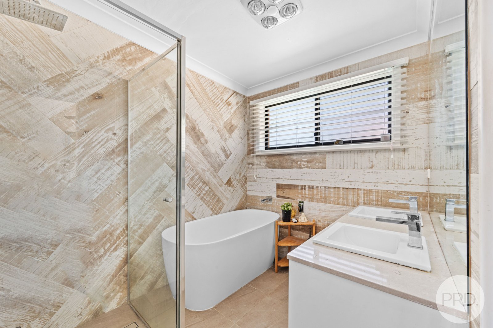 31 Whitbread Drive LEMON TREE PASSAGE 13