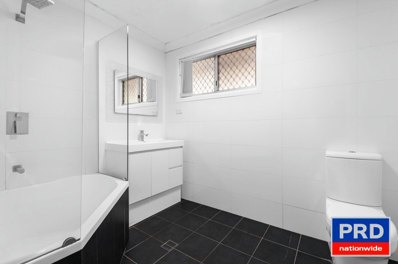31 William Beach Rd  KANAHOOKA 3