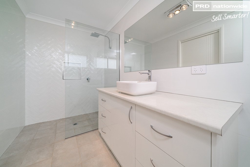31 Wiveon Street GOBBAGOMBALIN 7