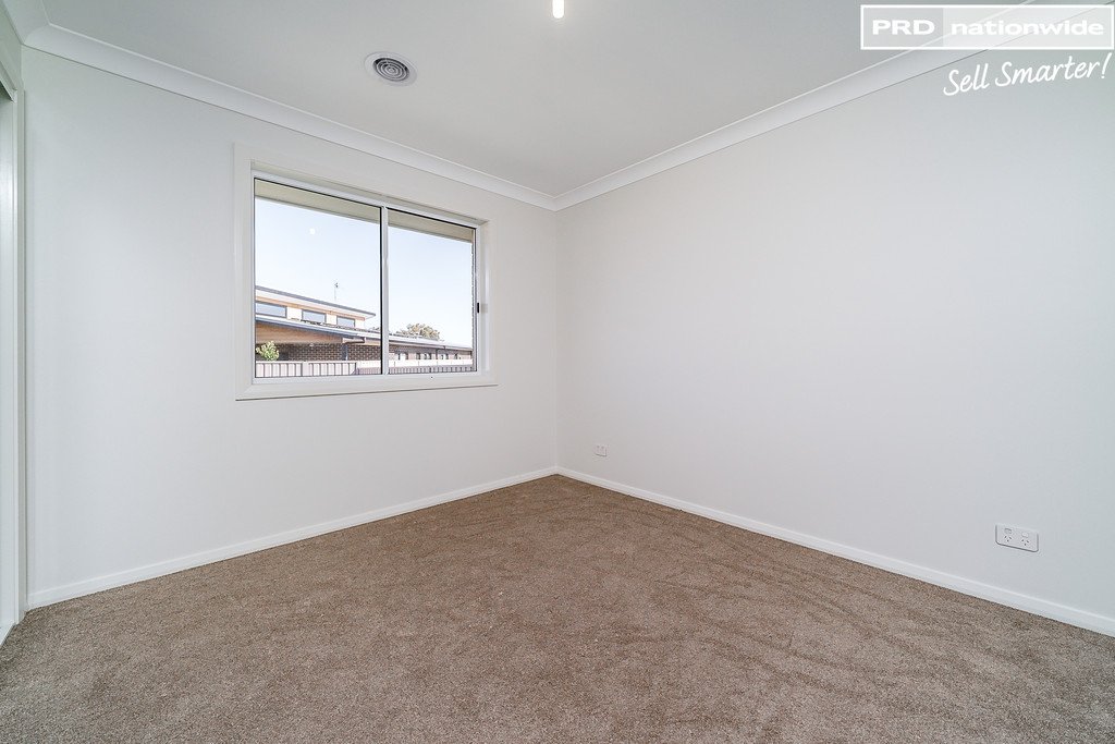 31 Wiveon Street GOBBAGOMBALIN 8