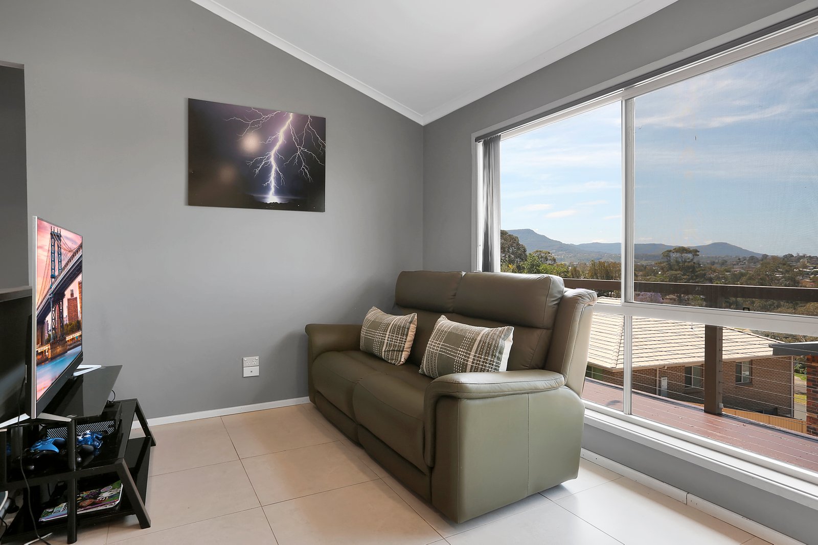 31 Wybalena Ave  KOONAWARRA 7