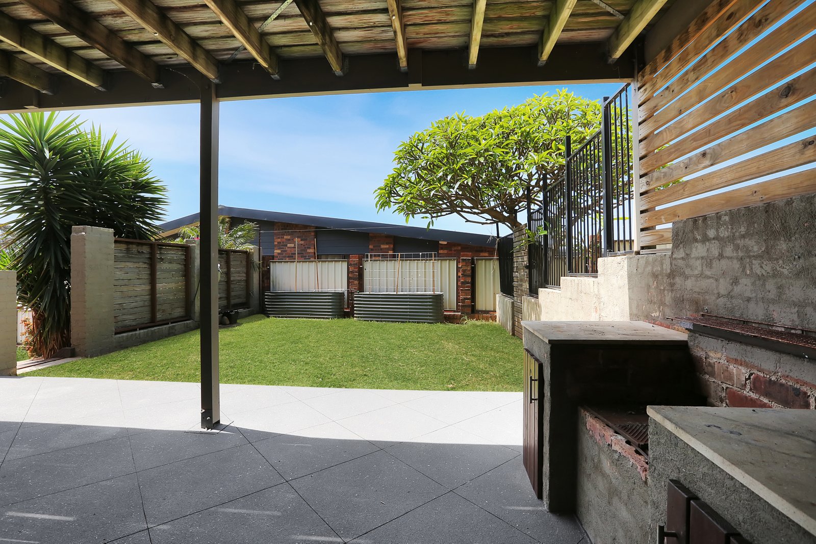31 Wybalena Ave  KOONAWARRA 14