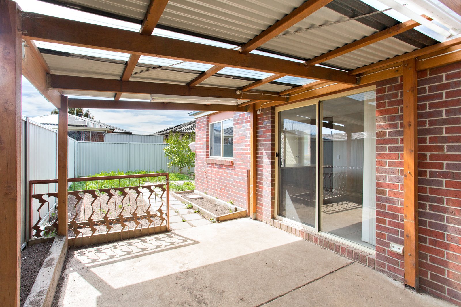 Gallery: 31 Yarra Park Drive