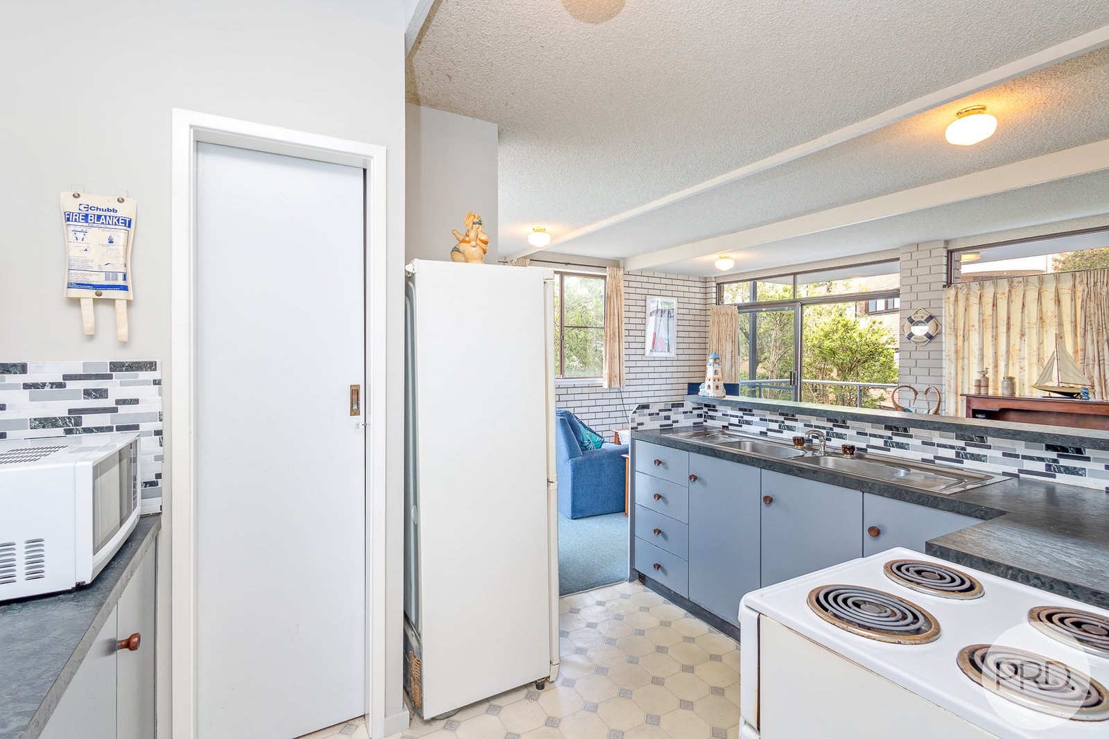 3/10 Columbia Close NELSON BAY 6