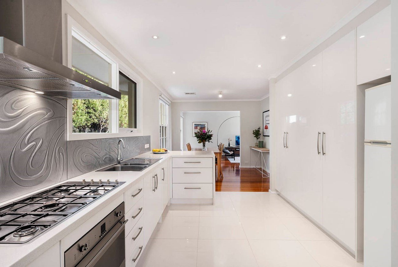 Gallery: 3/10 Glenmore Crescent