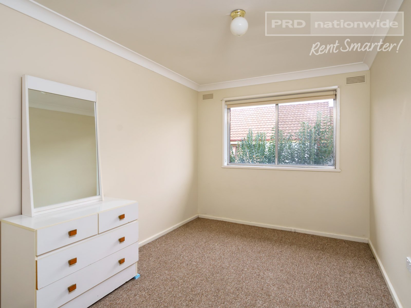 3/10 Joyes Place TOLLAND 6