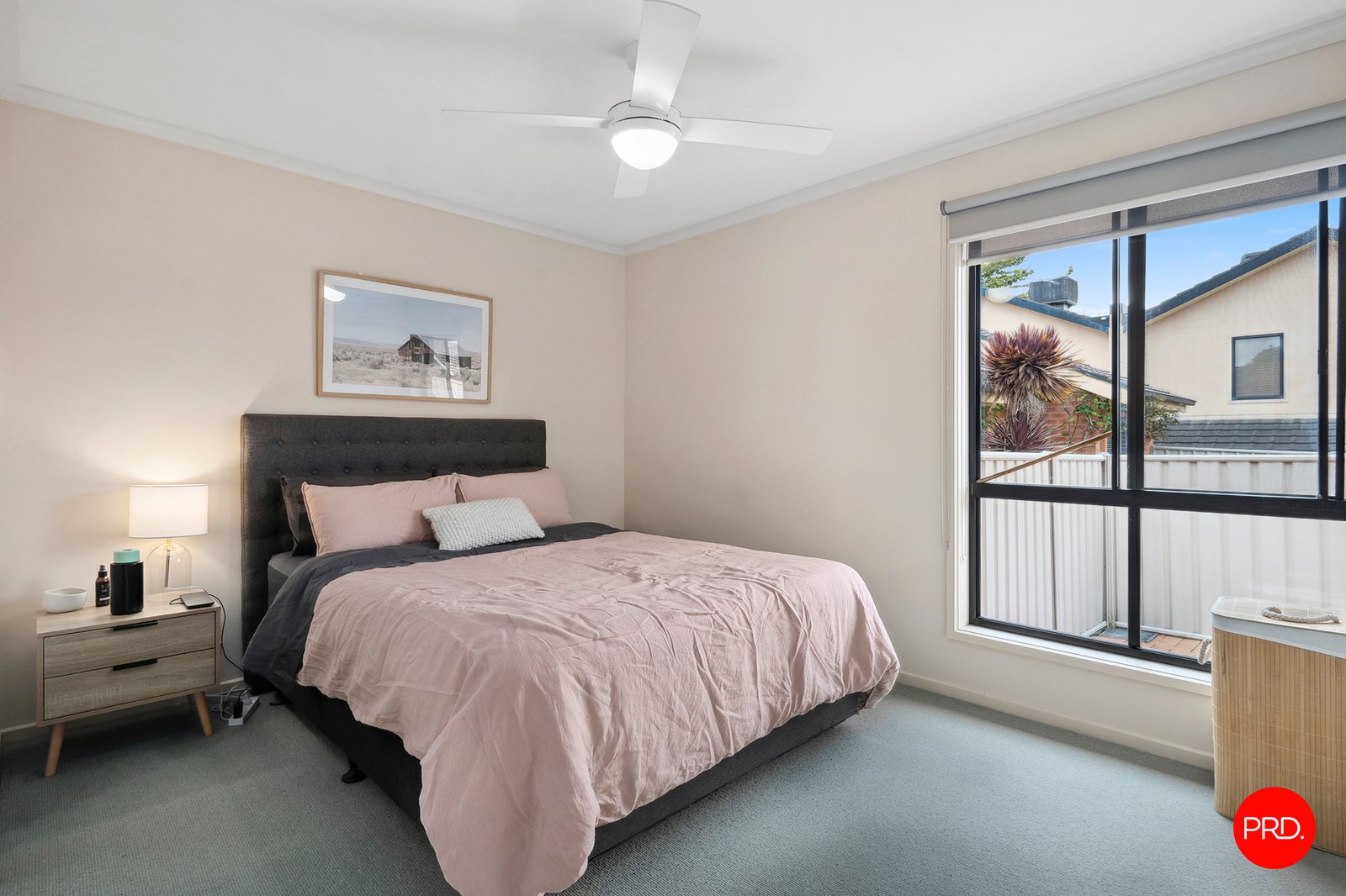 3/10 Ligar Street KENNINGTON 7