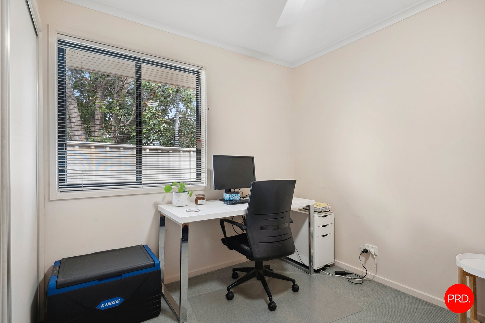 3/10 Ligar Street KENNINGTON 8