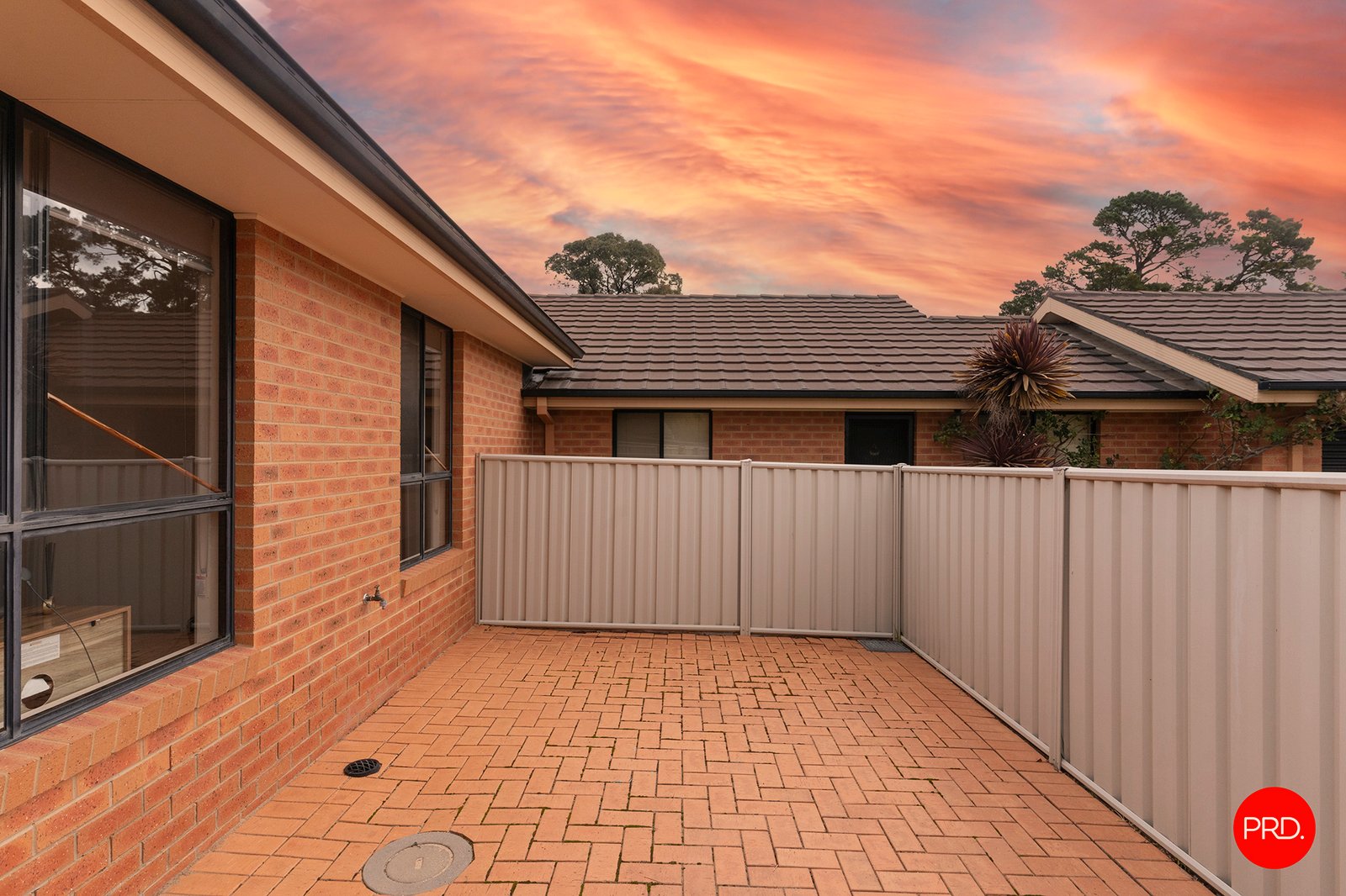 3/10 Ligar Street KENNINGTON 11