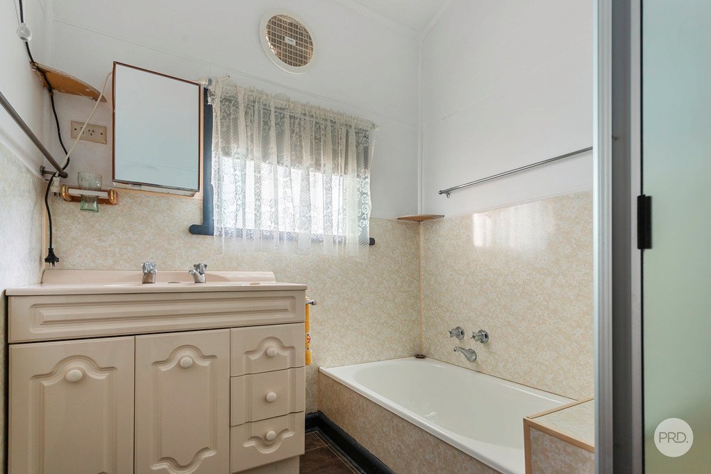 310 Mackenzie Street GOLDEN SQUARE 7