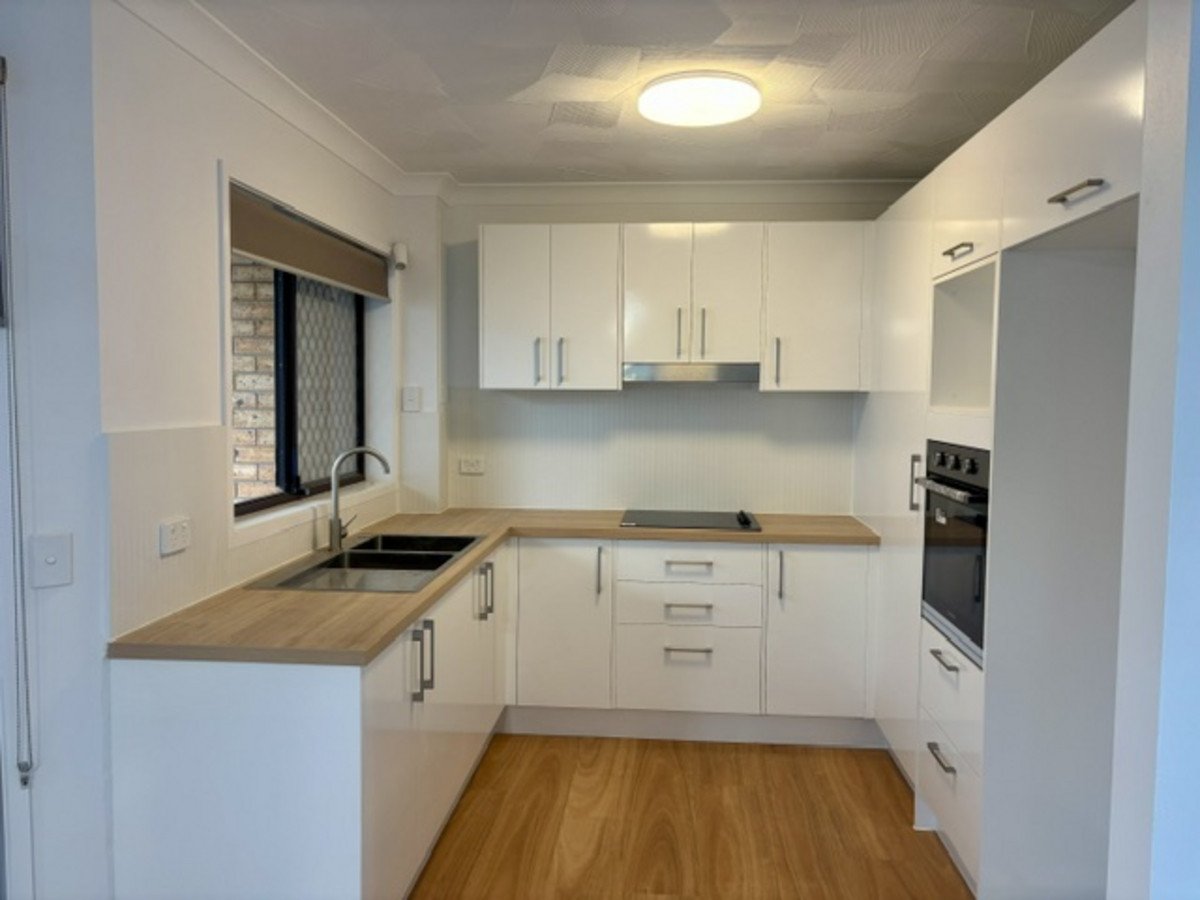 3/10 Mountain View Avenue MIAMI 2