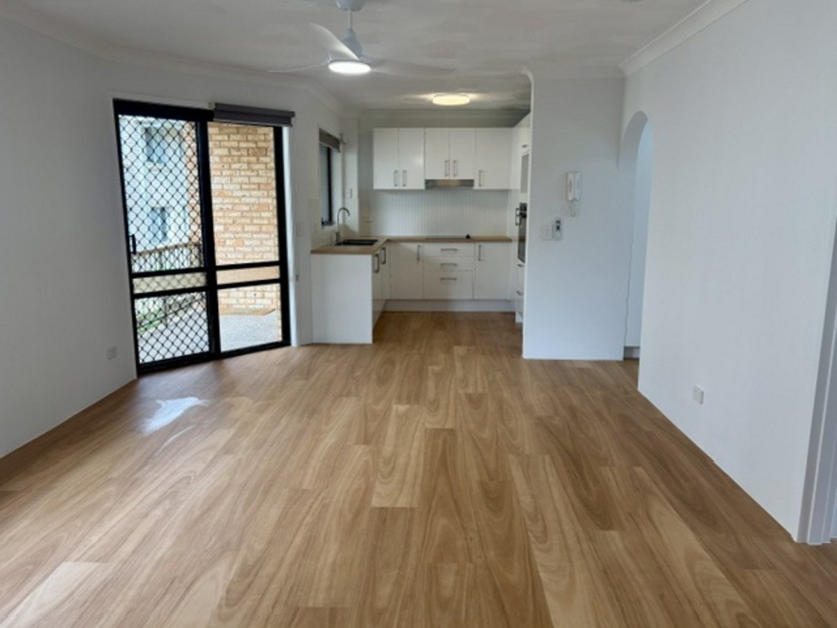 3/10 Mountain View Avenue MIAMI 3