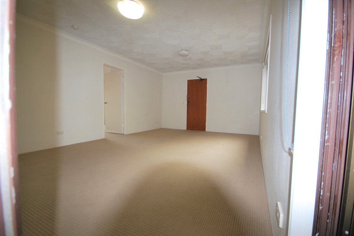 3/10 Mountain View Avenue MIAMI 3