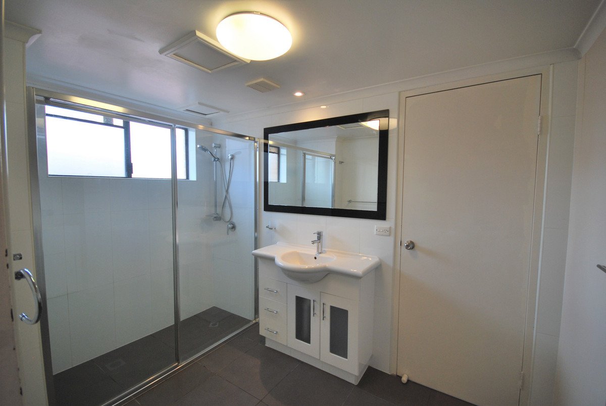 3/10 Mountain View Avenue MIAMI 6