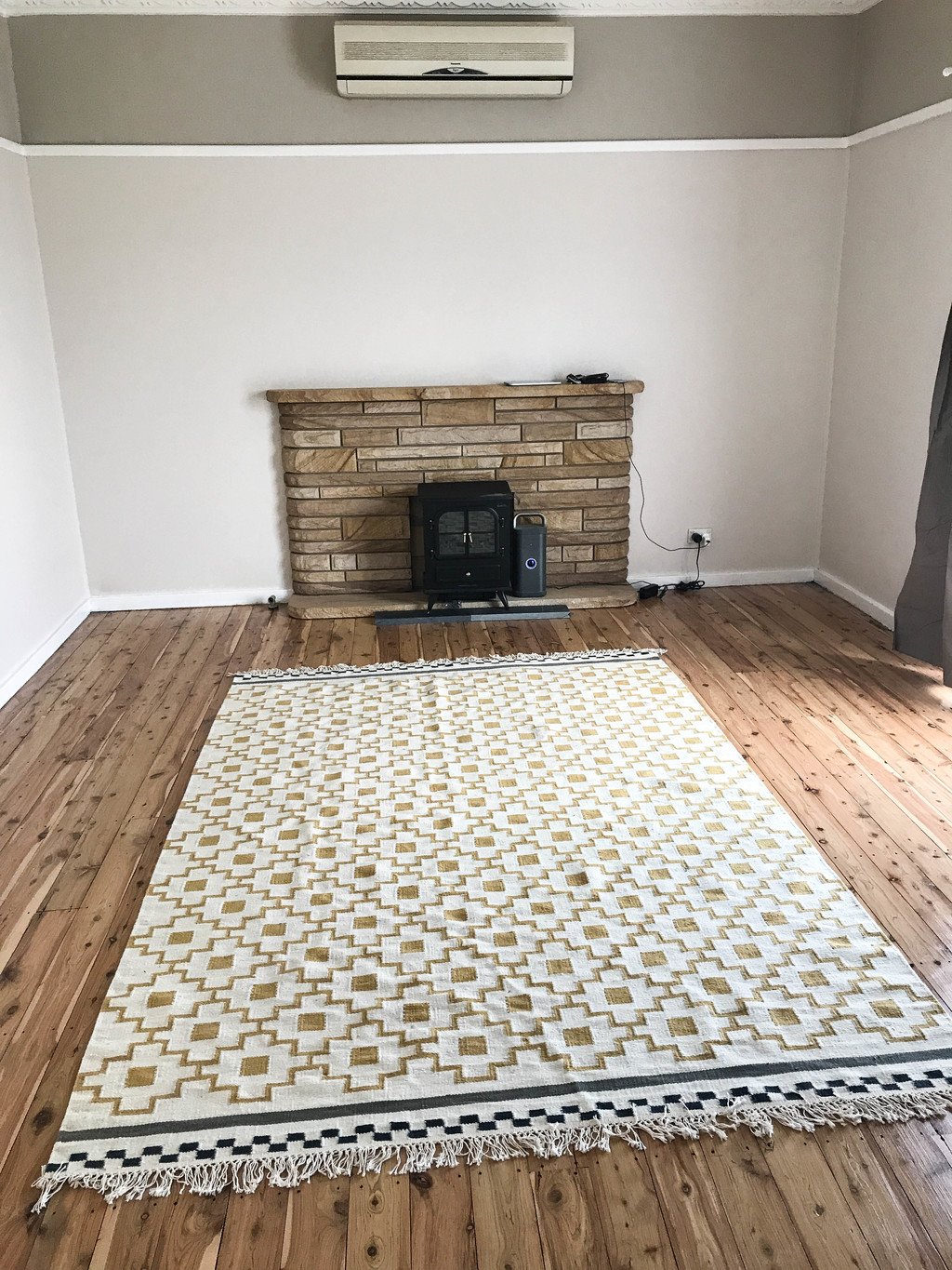 310 Northcliffe Drive LAKE HEIGHTS 4