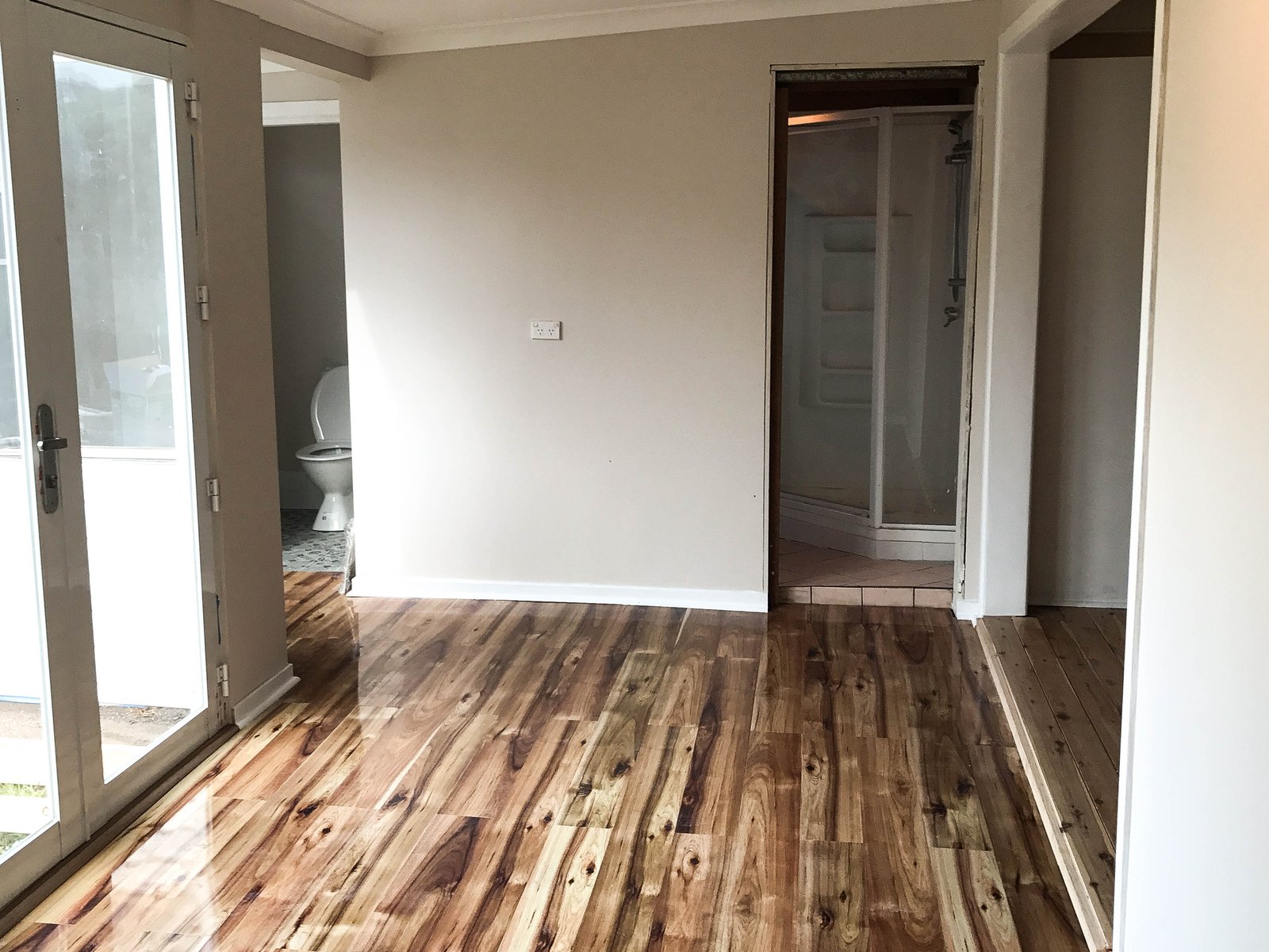 310 Northcliffe Drive LAKE HEIGHTS 8