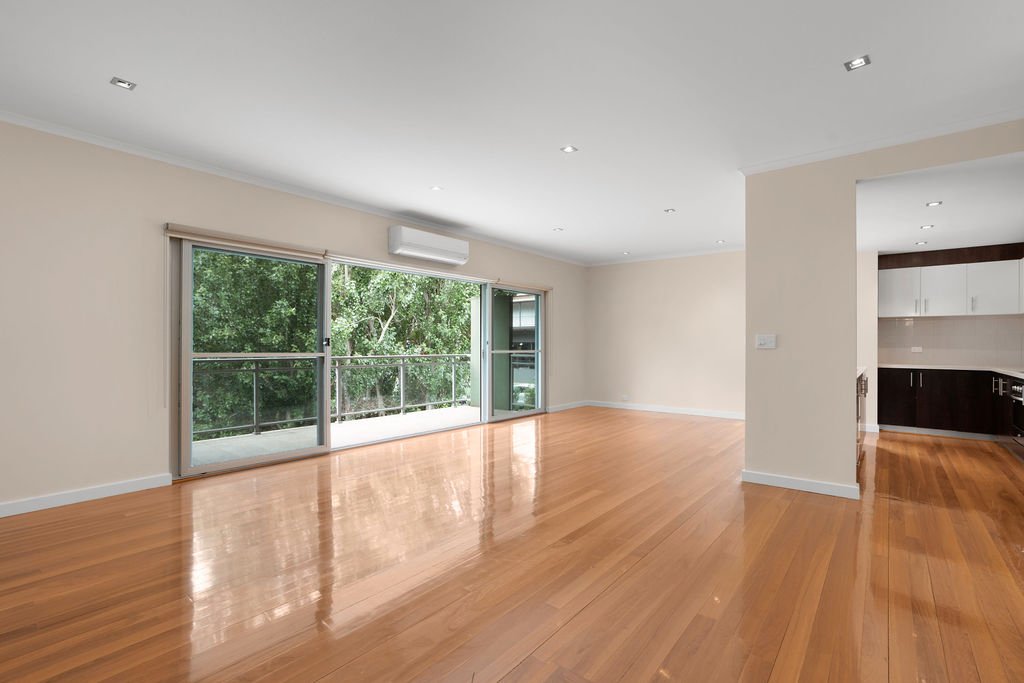Real Estate and Property in 3/10 Rosanna Road, Heidelberg, VIC