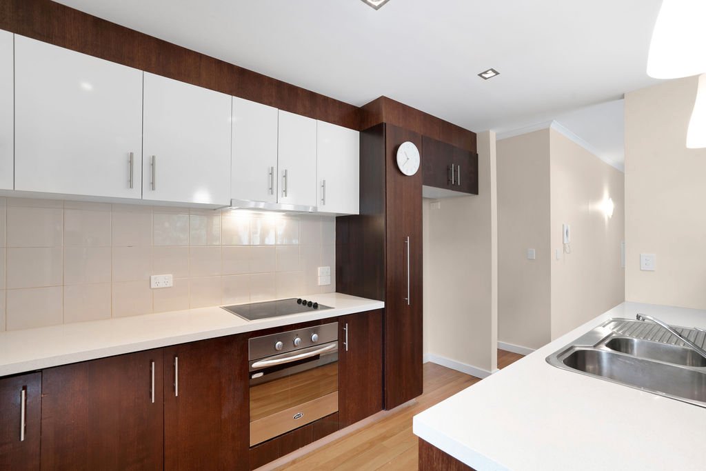 Real Estate and Property in 3/10 Rosanna Road, Heidelberg, VIC