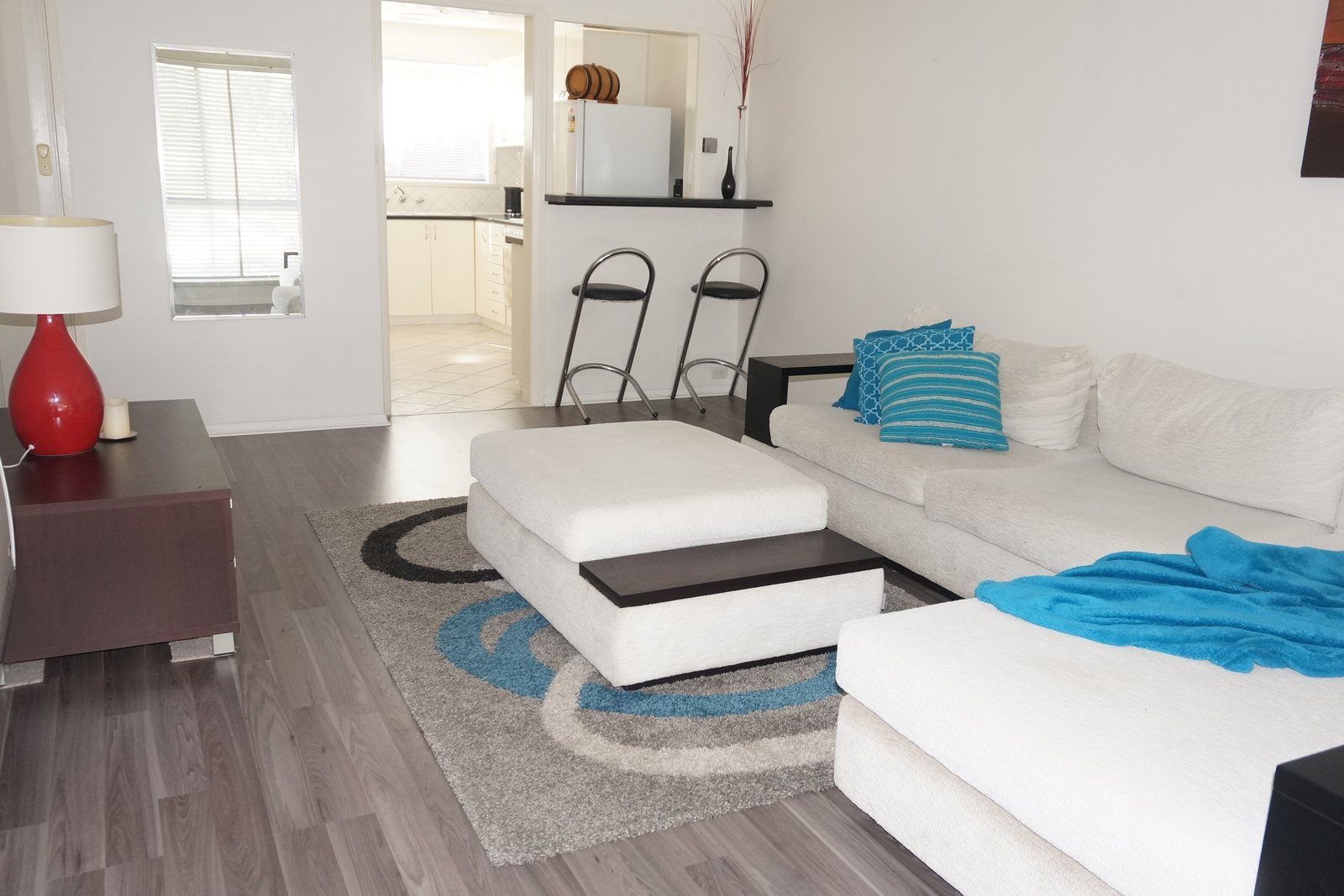 Gallery: 3/10 Stradling Avenue