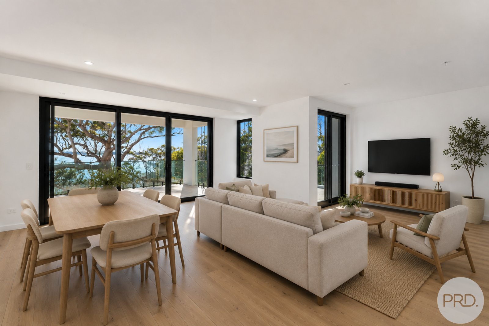 3/10 Thurlow Avenue NELSON BAY 4