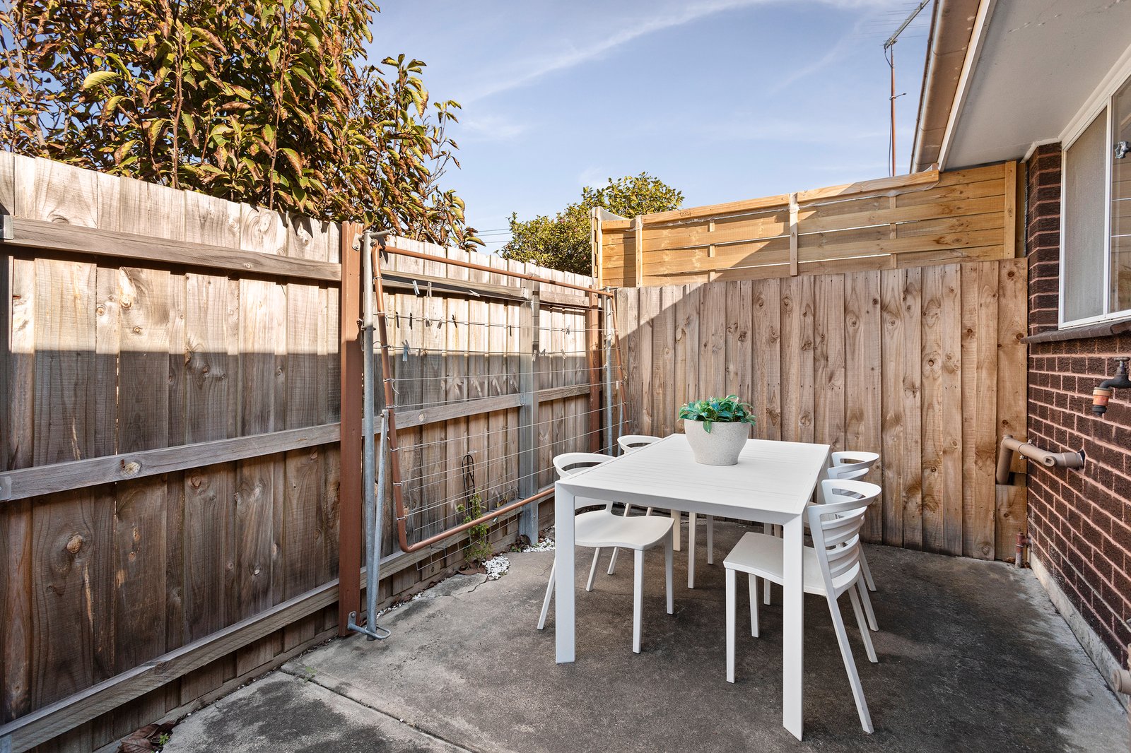 Real Estate and Property in 3/10 Wattle Grove, Mckinnon, VIC