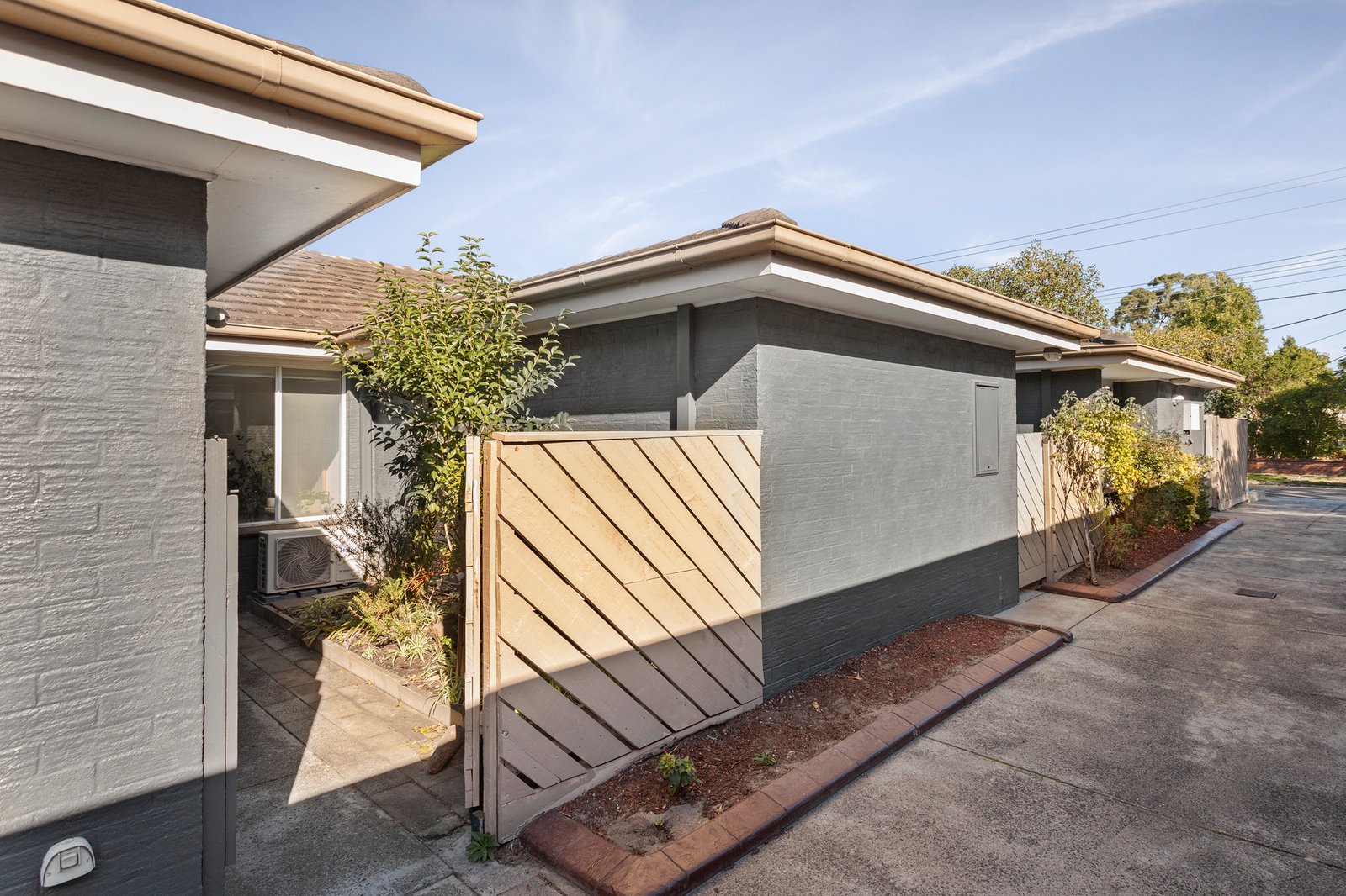 Real Estate and Property in 3/10 Wattle Grove, Mckinnon, VIC