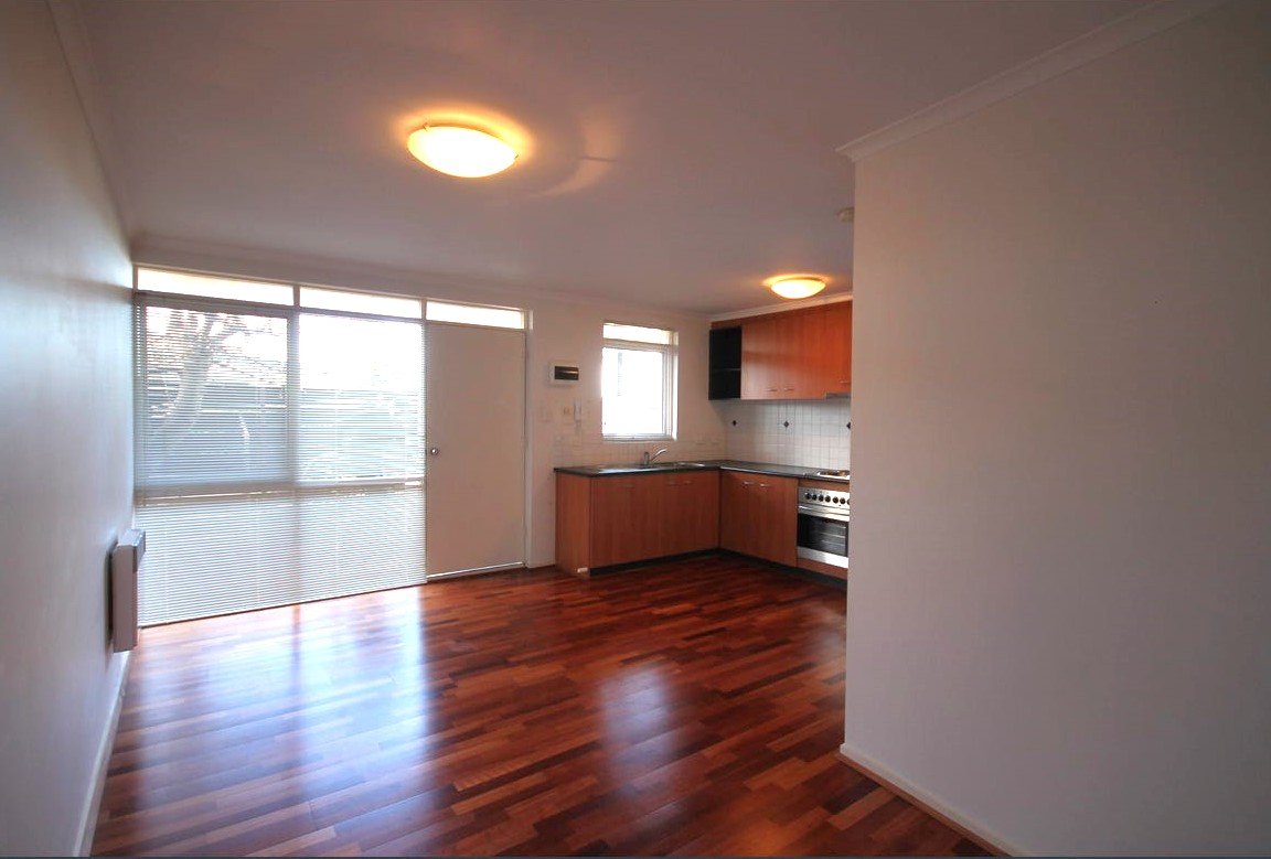 Real Estate and Property in 3/100 Collins Street, Thornbury, VIC