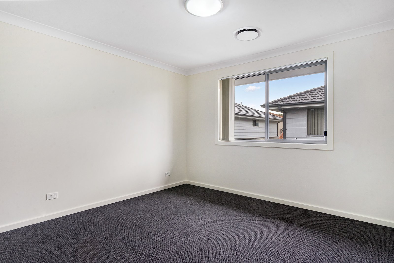 3/100 Great Western Hwy  Kingswood 7