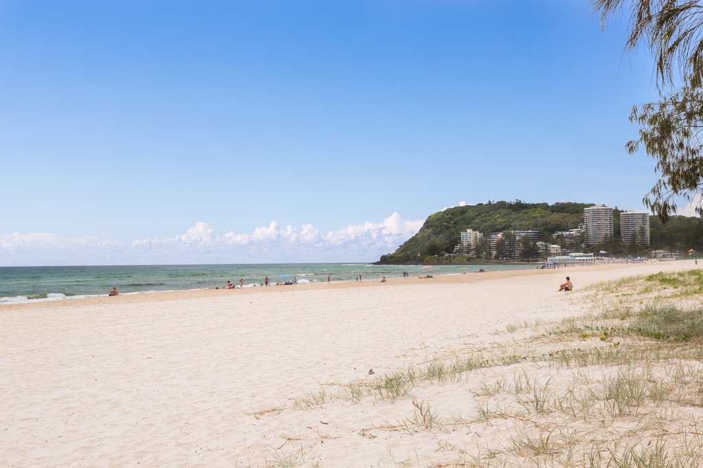 3/100 The Esplanade "Ambassador Building" BURLEIGH HEADS 7