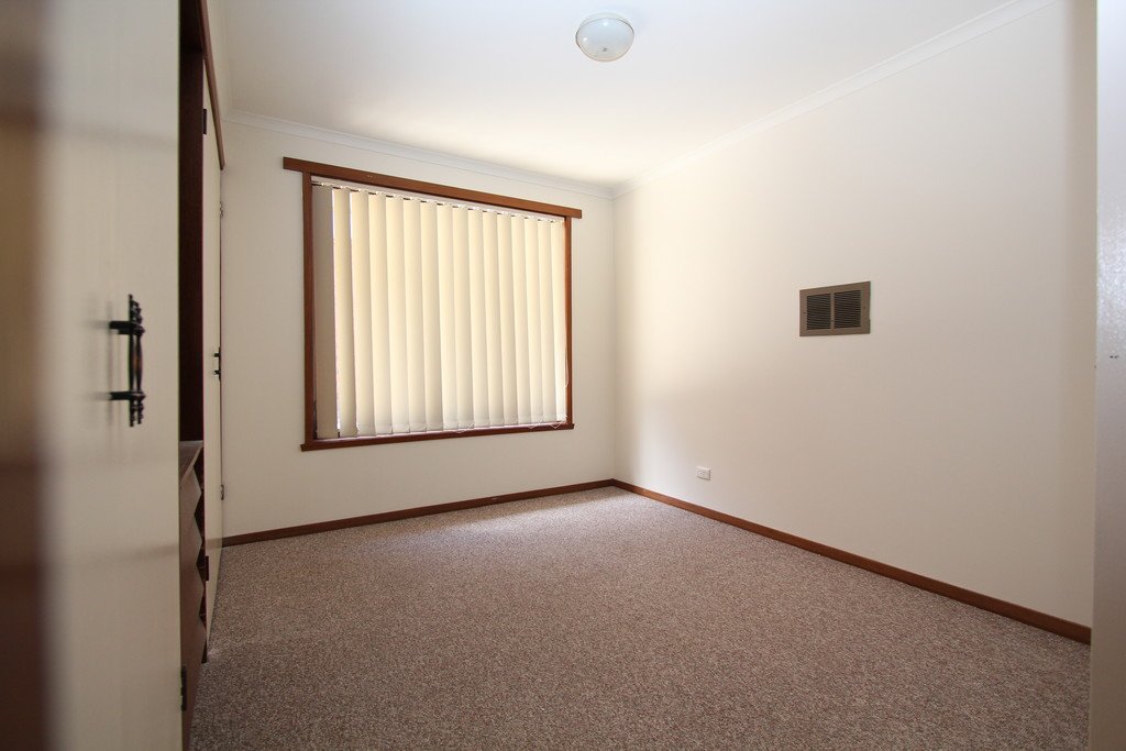 3/1000 Sherrard Street BLACK HILL 7