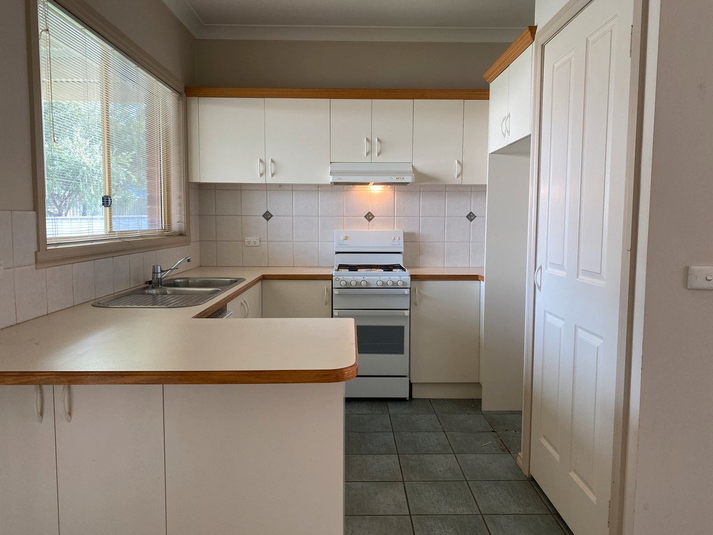 3/1007 Pemberton Street WEST ALBURY 2