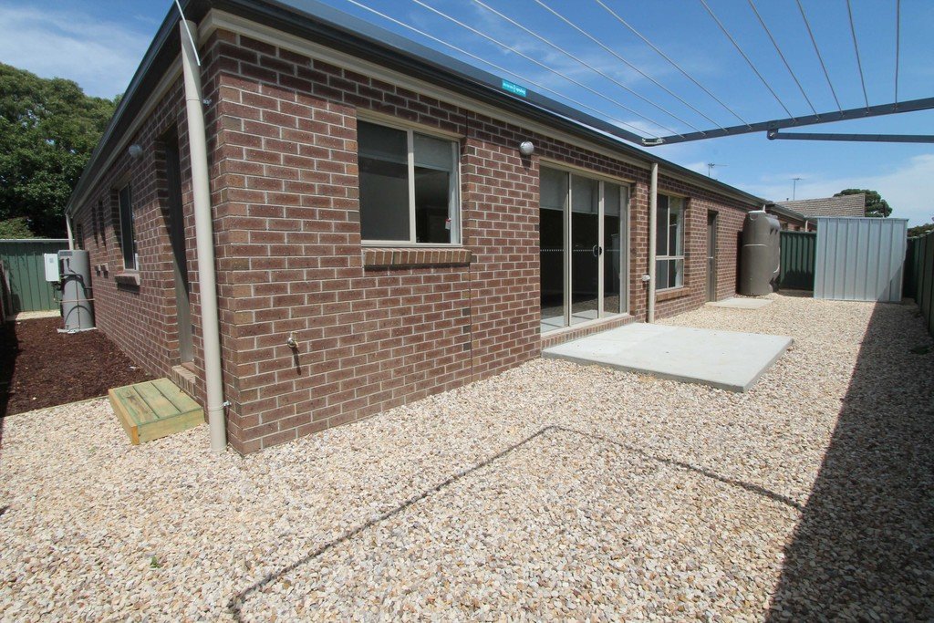 3/101 Spencer Street SEBASTOPOL 16