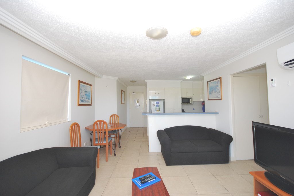 310/1483 Gold Coast Highway PALM BEACH 6