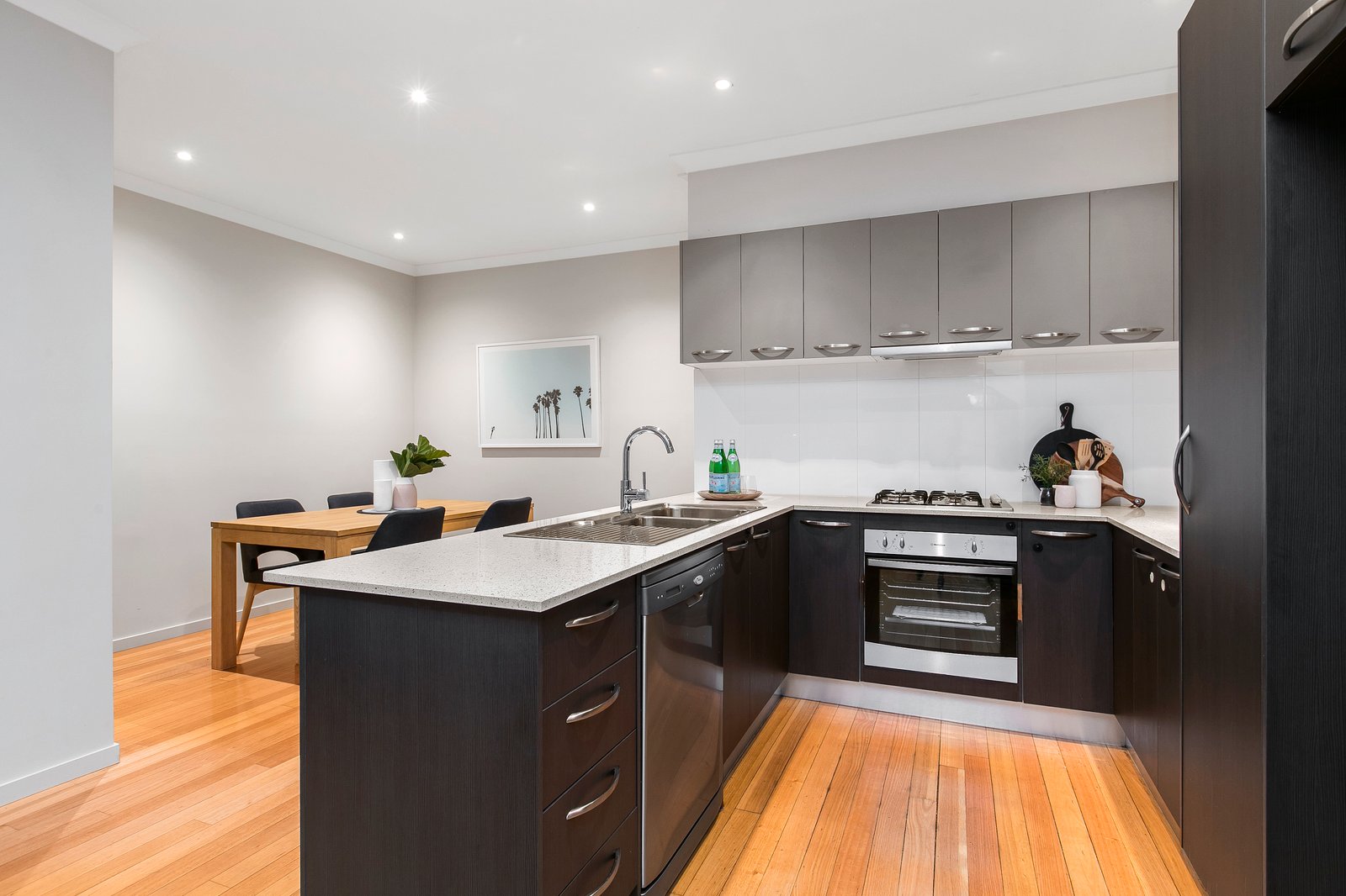 Gallery: 3/1017 Nepean Highway