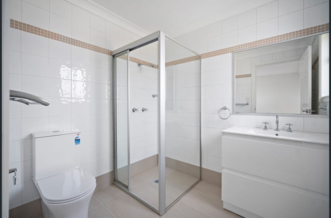 3/102 Flowerdale Road LIVERPOOL 5