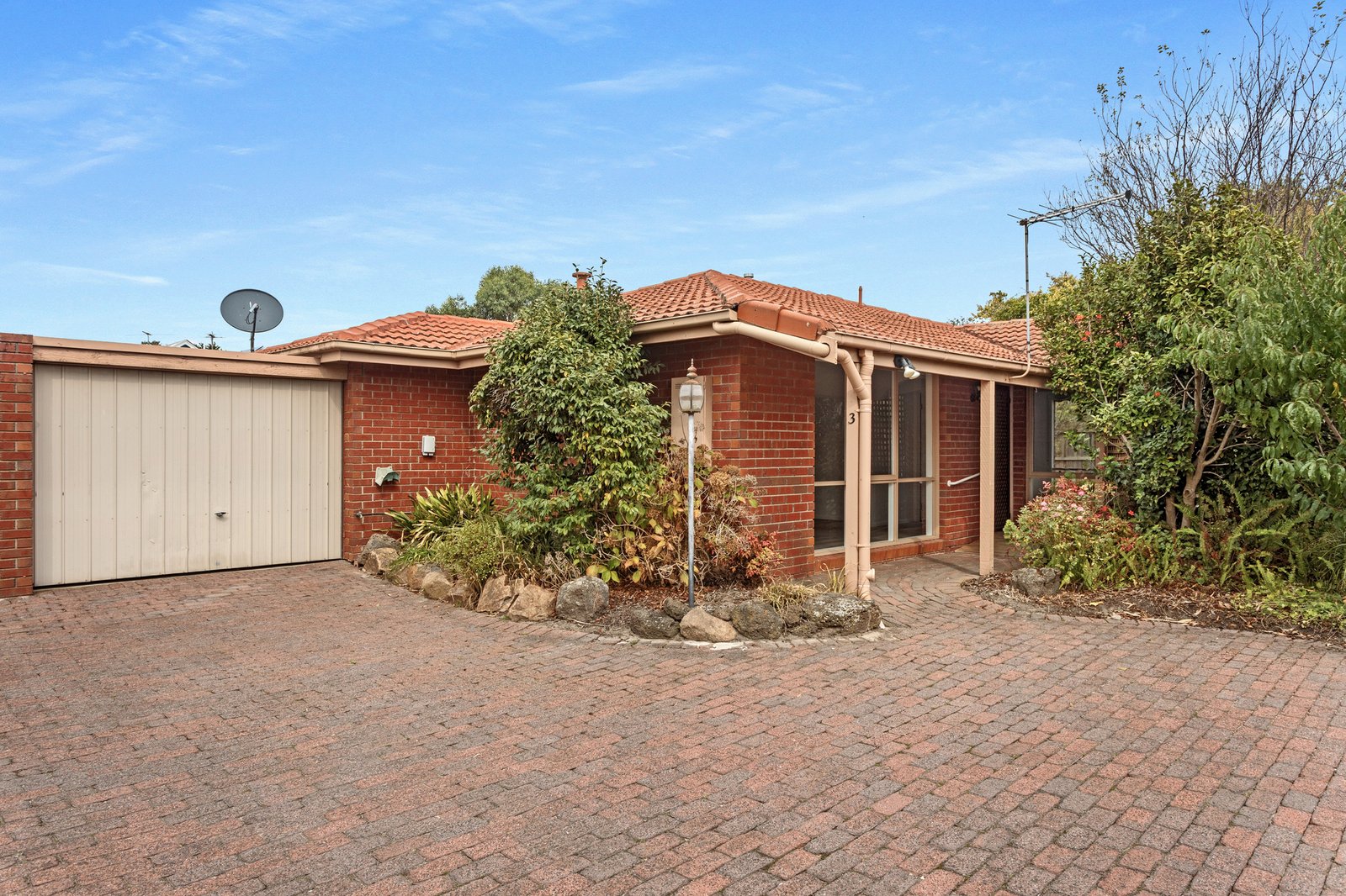 Gallery: 3/102 Salmon Street