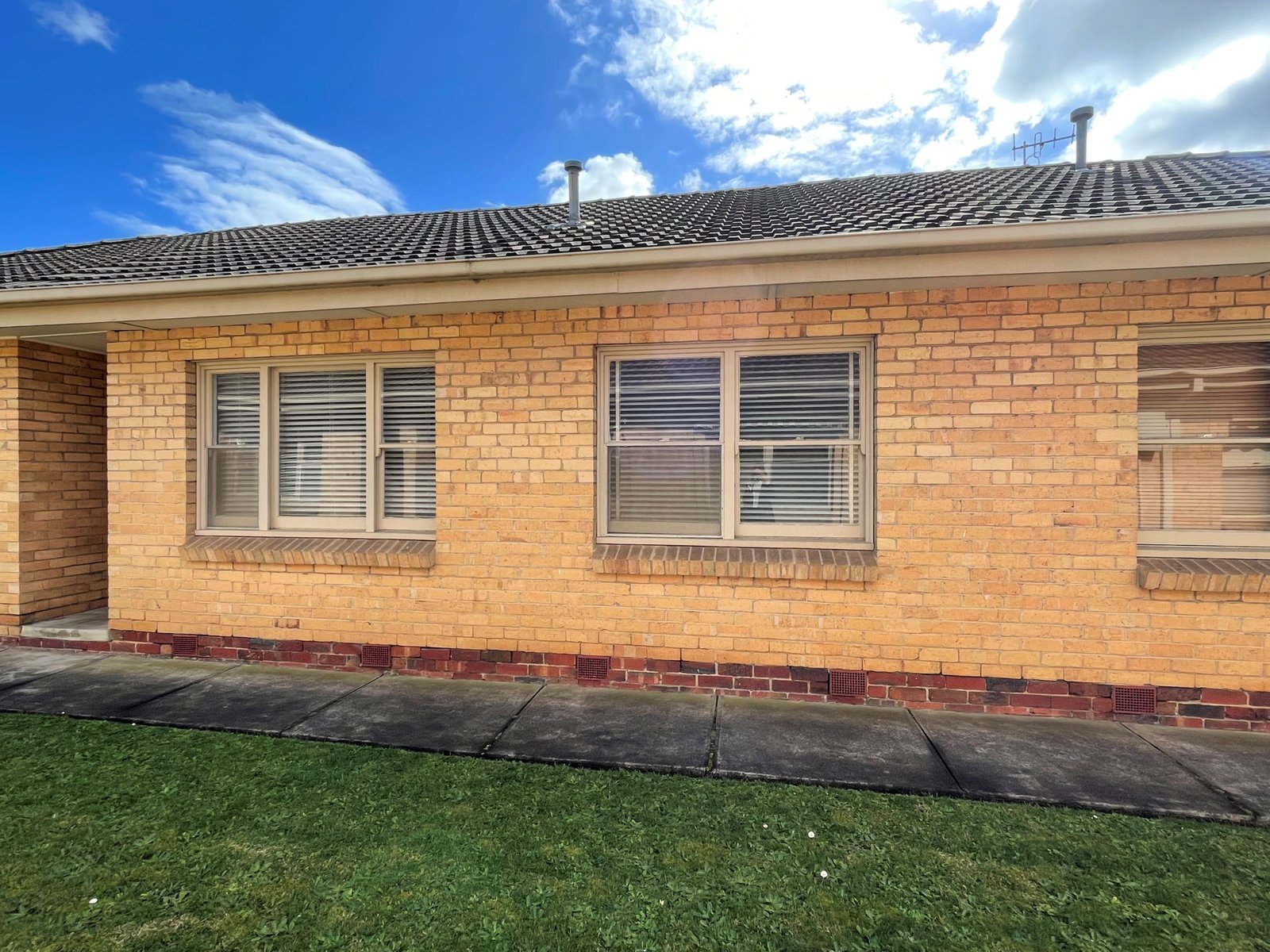 Gallery: 3/102 Truganini Road
